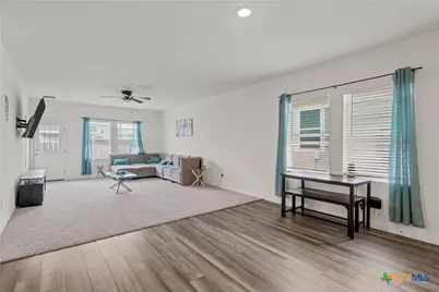 121 Sudden Impact Drive, Jarrell, TX 76537 - Photo 5