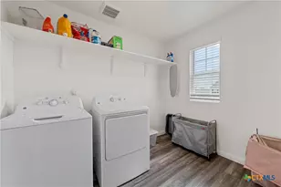 121 Sudden Impact Dr, Jarrell, TX 76537 - Photo 25