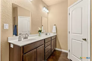 820 Mission Hills Dr, New Braunfels, TX 78130 - Photo 17