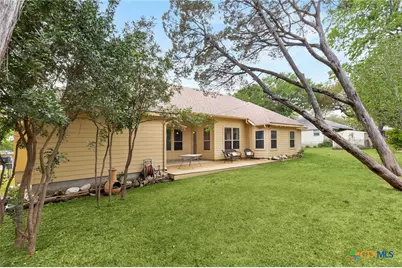 820 Mission Hills Drive, New Braunfels, TX 78130 - Photo 25