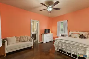 820 Mission Hills Dr, New Braunfels, TX 78130 - Photo 11