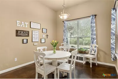 820 Mission Hills Drive, New Braunfels, TX 78130 - Photo 9