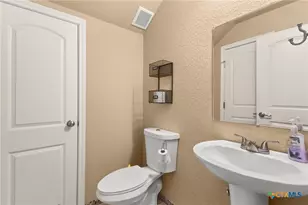 820 Mission Hills Dr, New Braunfels, TX 78130 - Photo 21