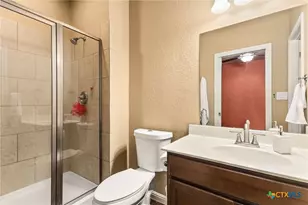 820 Mission Hills Dr, New Braunfels, TX 78130 - Photo 11