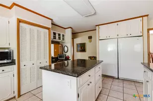 15 Jade Dr, Victoria, TX 77904 - Photo 13