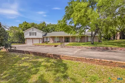 15 Jade Drive, Victoria, TX 77904 - Photo 1