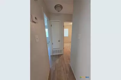 2010 S 15th Street #A, Temple, TX 76504 - Photo 3