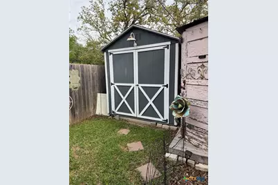 309 Hessler Drive, Hallettsville, TX 77964 - Photo 5