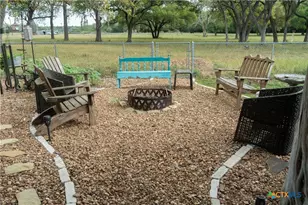 309 Hessler Dr, Hallettsville, TX 77964 - Photo 17