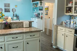 309 Hessler Dr, Hallettsville, TX 77964 - Photo 7