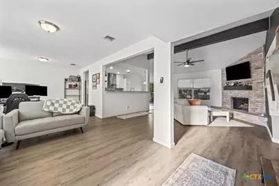 11926 Holm Oaks Drive, San Antonio, TX 78249 - Photo 7