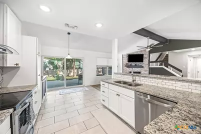 11926 Holm Oaks Drive, San Antonio, TX 78249 - Photo 15