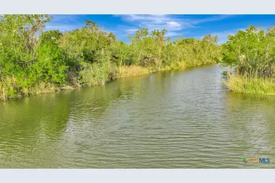 405 Camino Drive, Victoria, TX 77905 - Photo 25