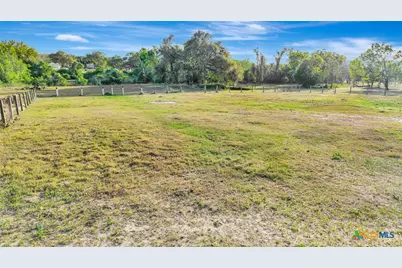 405 Camino Drive, Victoria, TX 77905 - Photo 13