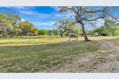 405 Camino Drive, Victoria, TX 77905 - Photo 29