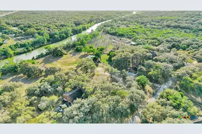 405 Camino Drive, Victoria, TX 77905 - Photo 35
