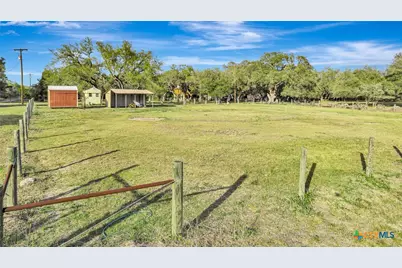 405 Camino Drive, Victoria, TX 77905 - Photo 15