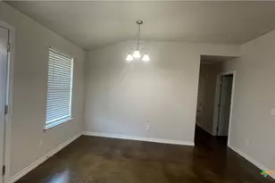 202 Lowes Blvd, Killeen, TX 76542 - Photo 5