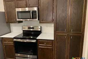 202 Lowes Blvd, Killeen, TX 76542 - Photo 9