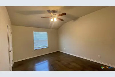 202 Lowes Boulevard #A, Killeen, TX 76542 - Photo 17