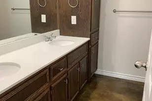 202 Lowes Blvd, Killeen, TX 76542 - Photo 23