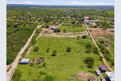 7293 Fm 327, Elmendorf, TX 78112 - Photo 13