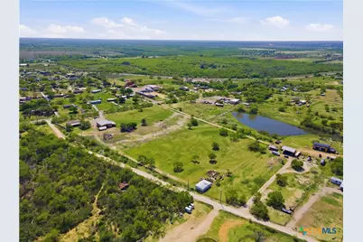 7293 Fm 327, Elmendorf, TX 78112 - Photo 21