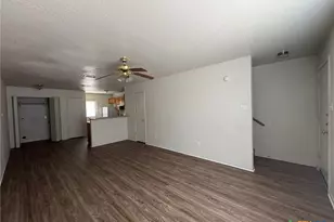 4210 Primrose Dr, Copperas Cove, TX 76522 - Photo 3