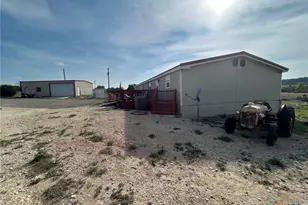 850 Blakely Rd, Gatesville, TX 76528 - Photo 5