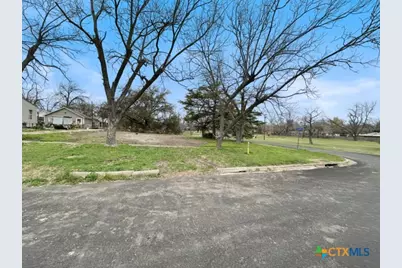 920 N 4th Street, Temple, TX 76501 - Photo 1