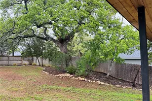 5 Cripple Creek Ct, Wimberley, TX 78676 - Photo 11