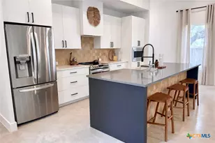 5 Cripple Creek Ct, Wimberley, TX 78676 - Photo 9