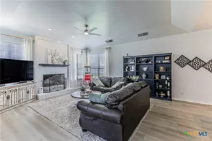 2605 Canyon Creek Dr, Temple, TX 76502 - Photo 3