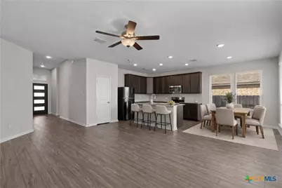 1037 Shelby Drive, Belton, TX 76513 - Photo 3