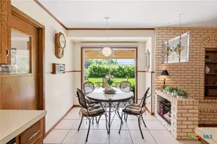 501 Dundee St, Victoria, TX 77904 - Photo 17