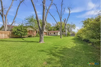 501 Dundee Street, Victoria, TX 77904 - Photo 43