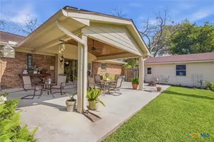 501 Dundee St, Victoria, TX 77904 - Photo 37