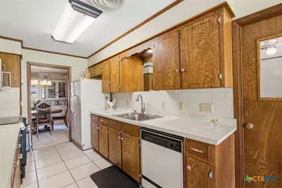 501 Dundee Street, Victoria, TX 77904 - Photo 19