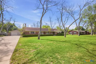 501 Dundee Street, Victoria, TX 77904 - Photo 3