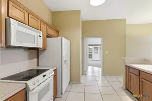 197 Thomas Dr, Martindale, TX 78655 - Photo 9