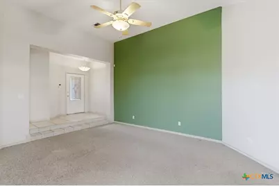 197 Thomas Drive, Martindale, TX 78655 - Photo 5