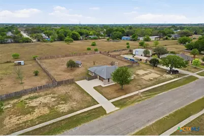 197 Thomas Drive, Martindale, TX 78655 - Photo 25