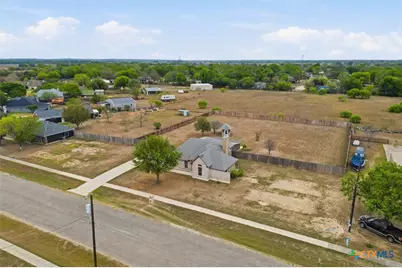 197 Thomas Drive, Martindale, TX 78655 - Photo 23