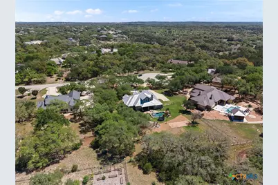 654 Copper Trace, New Braunfels, TX 78132 - Photo 13