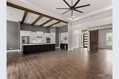 654 Copper Trace, New Braunfels, TX 78132 - Photo 9