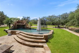 654 Copper Trce, New Braunfels, TX 78132 - Photo 3