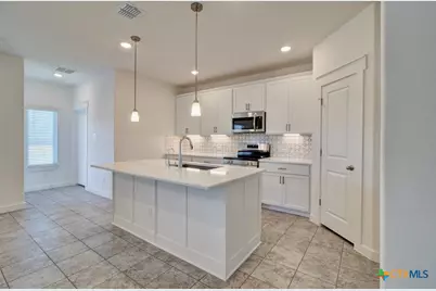 960 Tornado Ridge, New Braunfels, TX 78130 - Photo 17