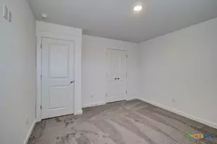 960 Tornado Rdg, New Braunfels, TX 78130 - Photo 33