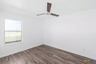 5801 Betty Lou Drive #B, Killeen, TX 76549 - Photo 9