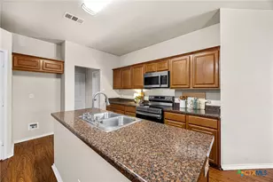 9909 Diana Dr, Killeen, TX 76542 - Photo 17